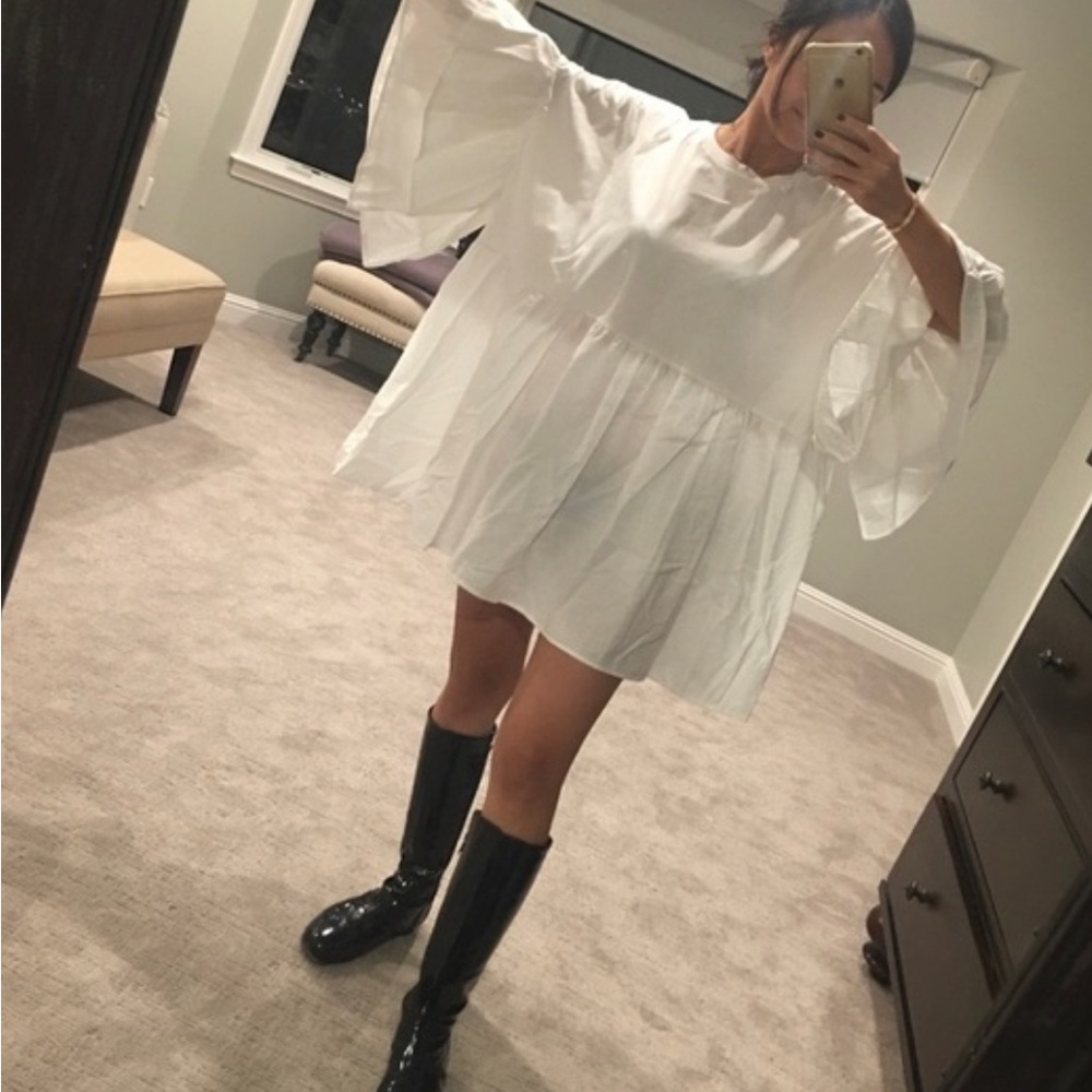 ISO!!!! This Zara White Oversized Mini Shirt Dress! Size Large or XL! - Picture 2 of 3